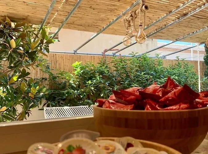 לינה וארוחת בוקר Don Save מרינה די סקבוניאה