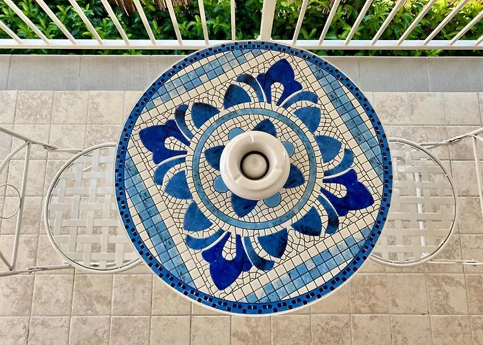 לינה וארוחת בוקר Don Save מרינה די סקבוניאה